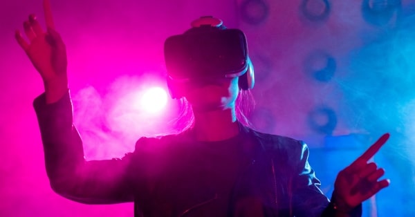 סימולטור מציאות מדומה